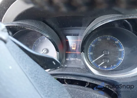 2014 Toyota Corolla S Plus z USA, uszkodzony, nr VIN 2T1BURHE1EC024225